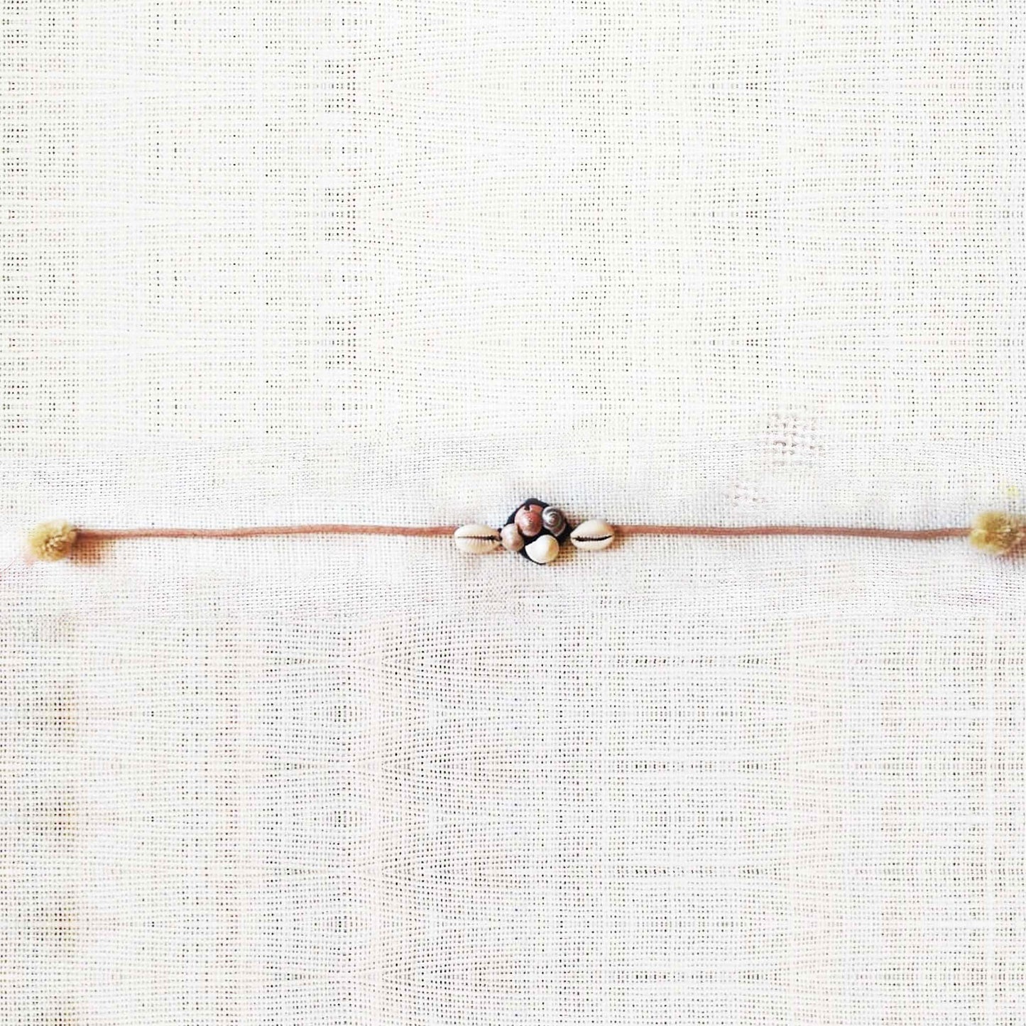 Fawn Shell Rakhi