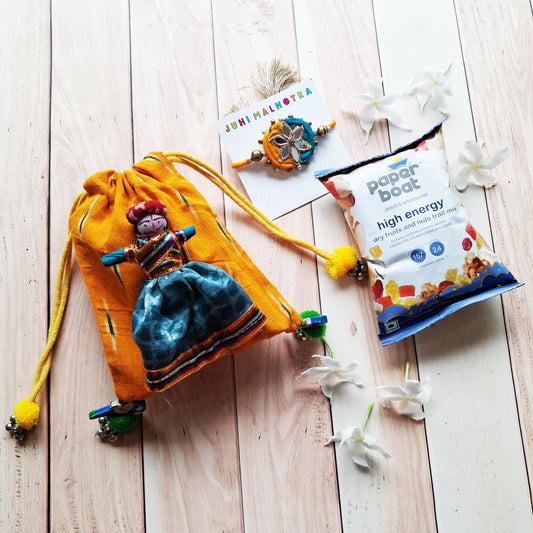 Yellow Puppet Hamper