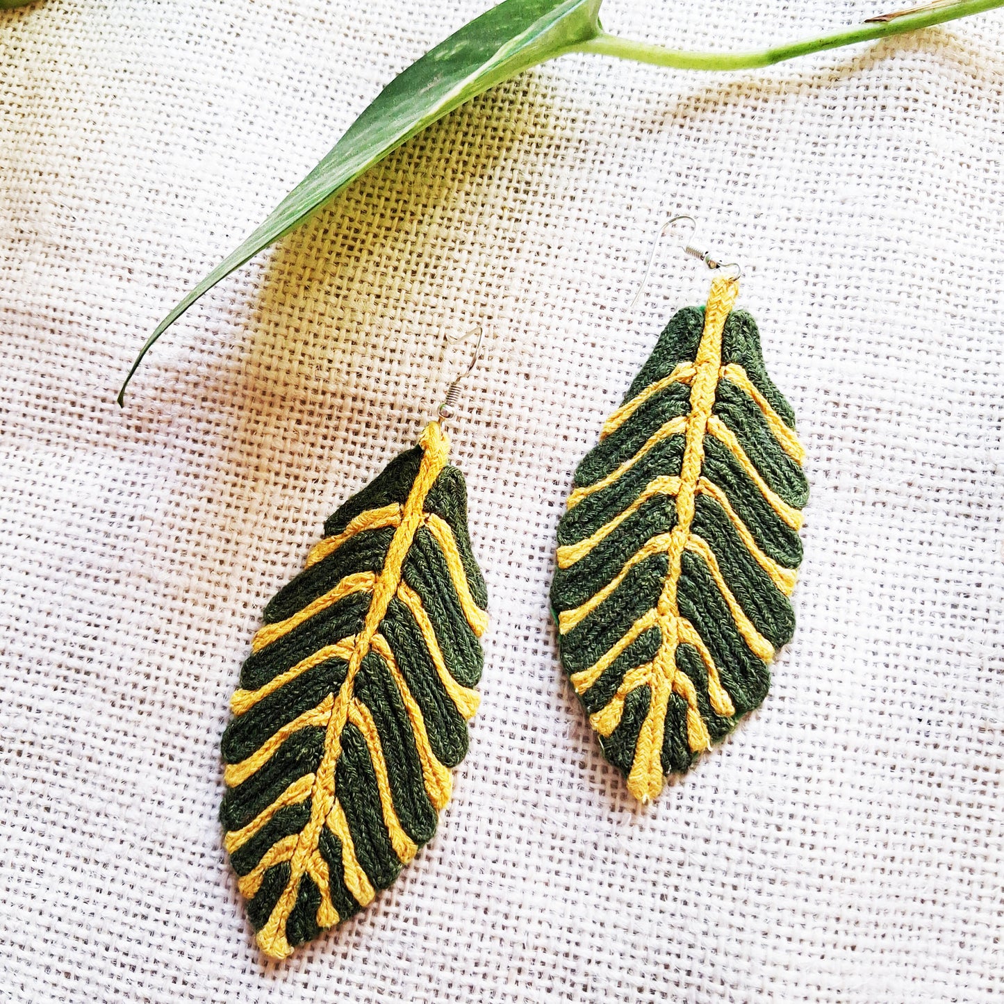 Classic Leaf Earrings