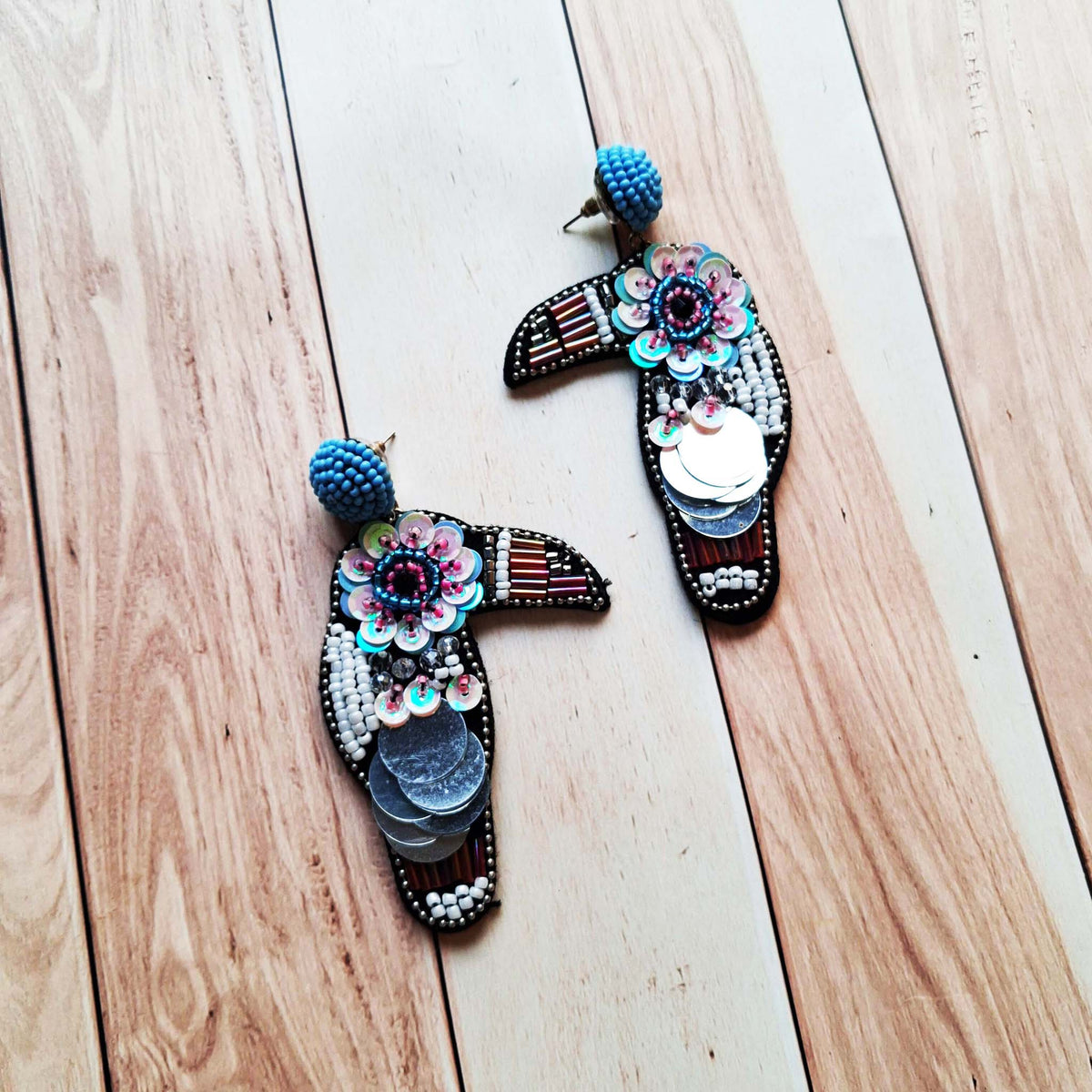 Beaded Toucan earrings