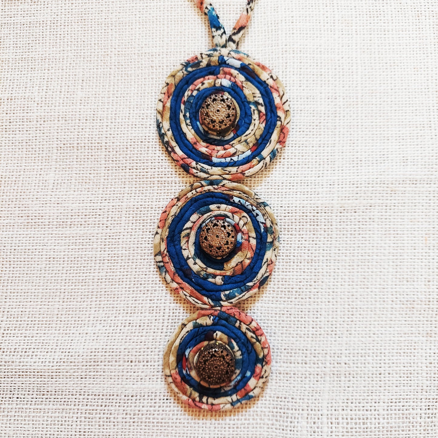 Triple Layered Circle Necklace