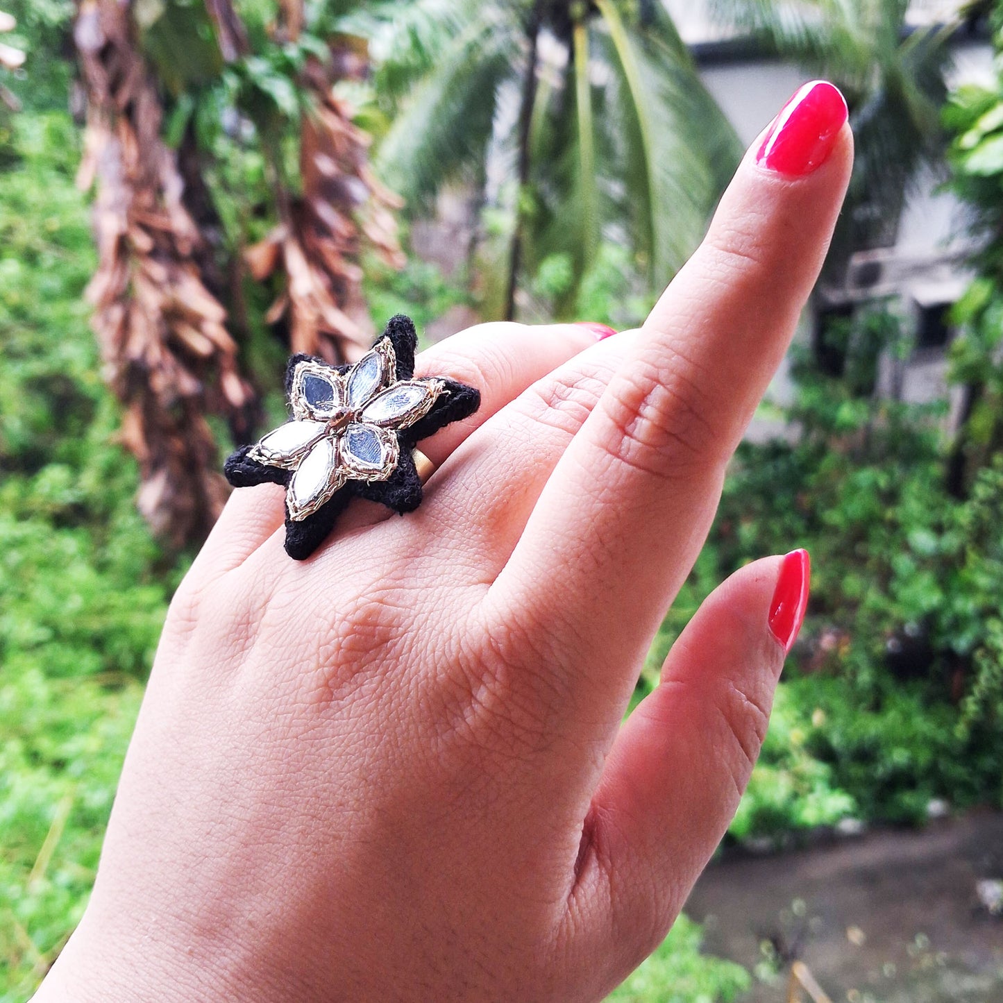 Black Mirror Ring