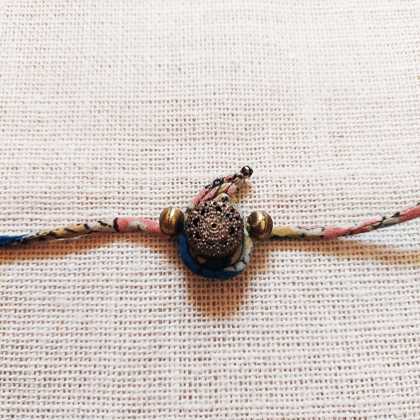 Ambi Kalamkari Rakhi