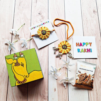 Shades of Yellow Hamper