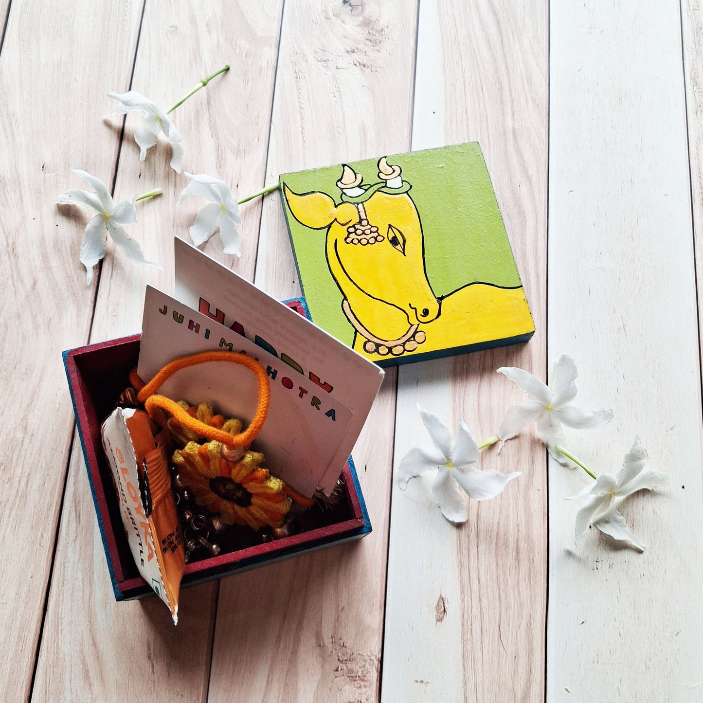 Shades of Yellow Hamper