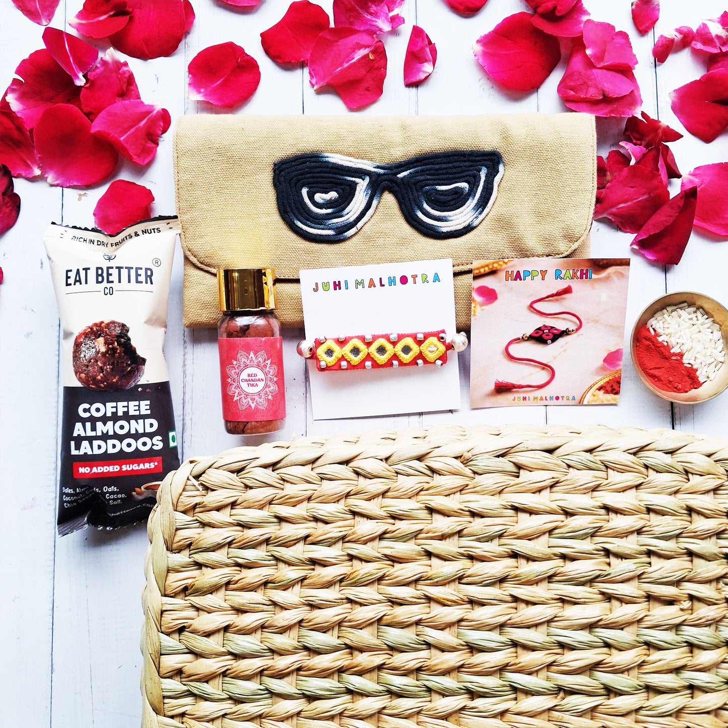 Cool Eyewear Hamper