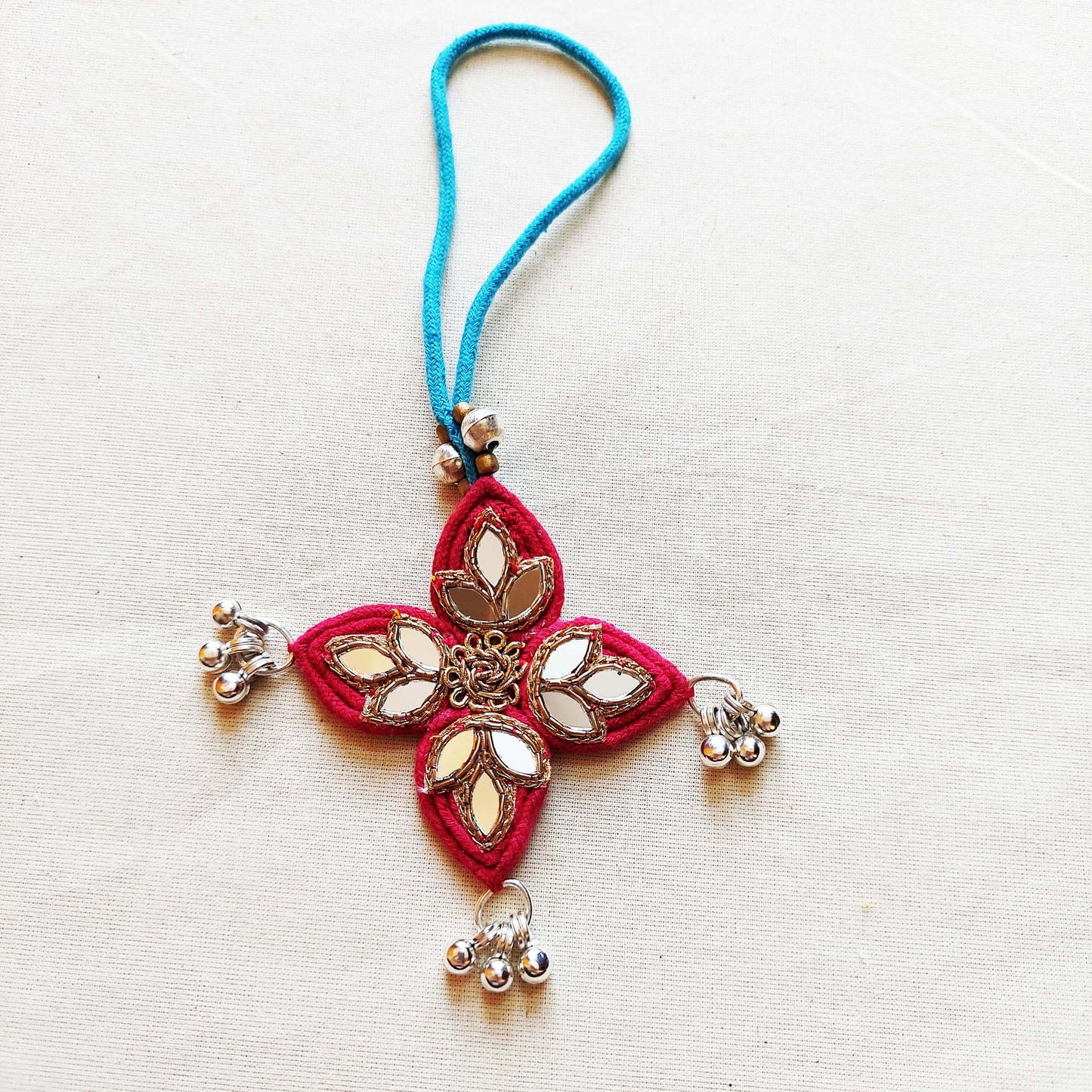 Lotus Sitara Rakhi Lumba set