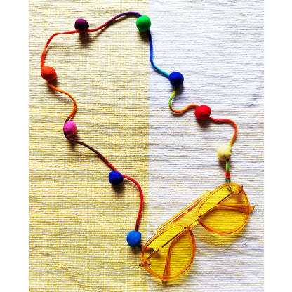 Handmade bauble spectacle string